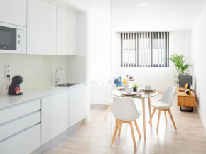 Apartment Abora with Pool, Gym and Free Parking